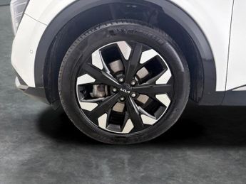 Kia Sportage 1.6 T-GDi 13.8kWh 4 Plug-in AWD (261 bhp) - REVERSE CAM - NAV