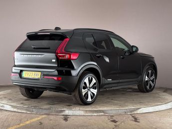 Volvo XC40 Recharge 69kWh Core (231 ps) - CARPLAY - BLACK ROOF RAILS - PARK