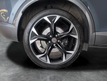 Cupra Formentor 2.0 TSI VZ2 DSG 4Drive (310 ps) - LED - REVERSE CAM - NAV