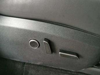 Tesla Model Y SUV RWD (346 ps) - LED - REVERSE CAM - NAV