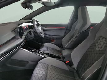 Volkswagen Golf 1.5 eTSI MHEV R-Line DSG (150 ps) - LANE DEPARTURE  - BLUETOOTH