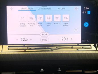 Volkswagen Golf 2.0 TDI GTD DSG (200 ps) ADAPTIVE CRUISE - APPLE CARPLAY - NAV