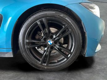 BMW 4 Series 2.0 420i GPF M Sport Coupe (184 ps) - LED - BLACK PANEL DISPLAY