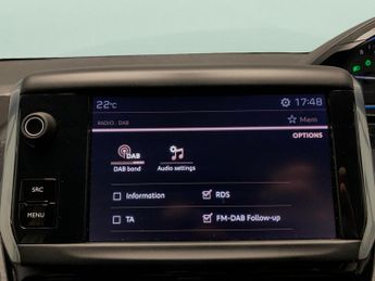 Peugeot 2008 1.2 PureTech GPF Allure EAT (110 ps) - USB AUDIO - ISOFIX - ANDR