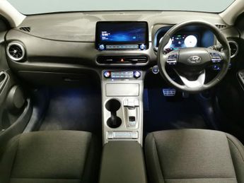 Hyundai Kona 64kWh Premium (10.5kW Charger) (204 ps) - HEATED SEATS - HEATED 