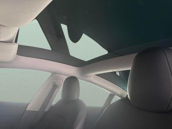 Tesla Model 3 Saloon RWD (241 bhp) - PARK ASSIST - LED - REVERSE CAM