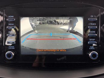 Toyota Aygo X 1.0 VVT-i Pure x-shift (72 ps) - LANE DEPARTURE  - BLUETOOTH - 1