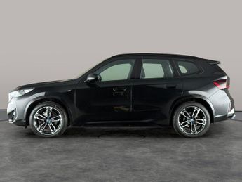 BMW iX1 30 66.5kWh M Sport xDrive (11kW Charger) (313 ps) - HEATED SEATS