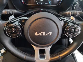 Kia Soul 64kWh Maxx (201 bhp) - REVERSE CAM - NAV - HEATED LEATHER