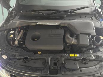 Land Rover Range Rover Evoque 1.5 P300e 12.2kWh R-Dynamic HSE Plug-in 4WD (309 ps) - CARPLAY
