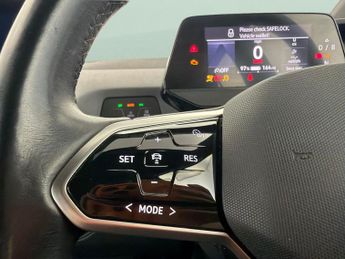 Volkswagen ID.3 Pure Performance 45kWh Life (150 ps) - BLUETOOTH - PARK SENSORS 