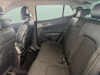 Kia Sportage 1.6 T-GDi 13.8kWh 3 Plug-in AWD (261 bhp) - HEATED SEATS - HEATE