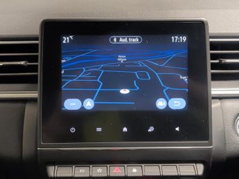 Renault Captur 1.6 E-TECH techno (145 ps) - LANE DEPARTURE  - 18IN ALLOYS - BLU