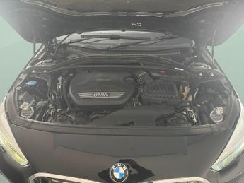 BMW 2 Series Gran Coupe 2.0 218d Sport (LCP) (150 ps) - BMW LIVE COCKPIT PROFESSIONAL