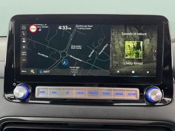 Hyundai Kona 64kWh Premium (10.5kW Charger) (204 ps) - UPGRADED SOUND - LED