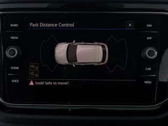 Volkswagen T-Roc 1.5 TSI EVO Black Edition DSG (150 ps) - LED - BLUETOOTH - PADDL