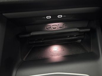 Volkswagen Golf 2.0 TDI GTD DSG (200 ps) - HEATED SEATS - ALCANTARA - HEATED STE