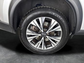 Nissan X-TRAIL 1.5 h e-POWER N-Connecta e-4ORCE (213 ps) - LED - REVERSE CAM - 
