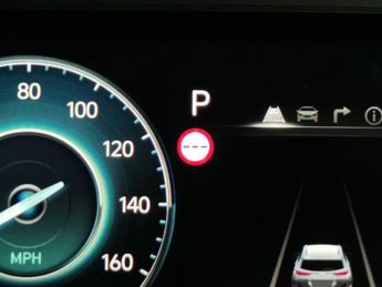 Hyundai Kona 64kWh Premium (10.5kW Charger) (204 ps) - KEYLESS ENTRY - LED - 
