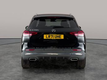 Mercedes-Benz GLA 1.3 GLA250e 15.6kWh Exclusive Edition Plug-in 8G-DCT (218 ps) - 