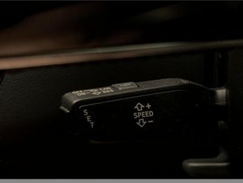 Audi A6 Saloon 40 TFSI Black Edition S Tronic [Tech Pack] - HEATED SEATS - LANE