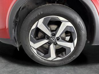 Nissan Qashqai 1.3 DIG-T MHEV N-Connecta XTRON (158 ps) - 360 CAM - LED - REVER