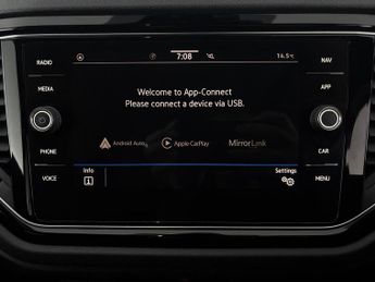 Volkswagen T-Roc 1.5 TSI EVO Black Edition DSG (150 ps) - LED - BLUETOOTH - PADDL