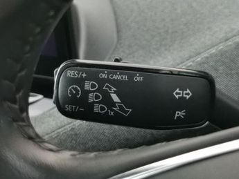 Skoda Enyaq iV 62kWh 60 (179 ps) - SMARTLINK - NAV - WIFI