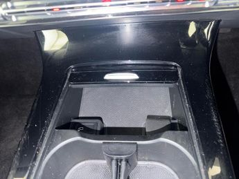Mercedes-Benz CLA 1.3 CLA180 AMG Line (Premium) Coupe 7G-DCT (136 ps) - ACTIVE LAN