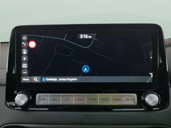 Hyundai Kona 64kWh Premium (10.5kW Charger) (204 ps) - KEYLESS ENTRY - LED - 