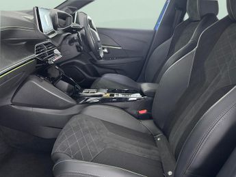 Peugeot 208 1.2 PureTech GT EAT (130 ps) - CARPLAY - LED - REVERSE CAM
