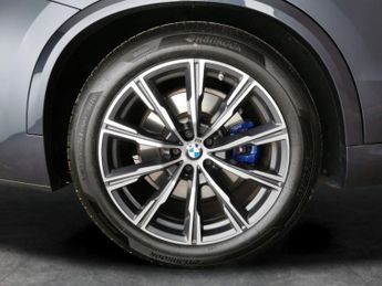 BMW X5 3.0 45e 24kWh M Sport Plug-in xDrive (394 ps) - HEATED WHEEL - R