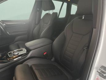 BMW iX3 80kWh M Sport Pro (286 ps) - MODEL SPECIFIC DESIGN ELEMENTS - PA