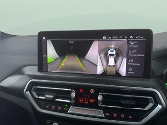 BMW iX3 80kWh M Sport Pro (286 ps) - MODEL SPECIFIC DESIGN ELEMENTS - PA