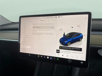 Tesla Model Y (Dual Motor) Long Range 4WDE (384 bhp) - HEATED STEERING - WIFI