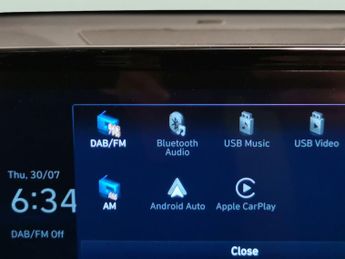 Hyundai Kona 64kWh Premium (10.5kW Charger) (204 ps) - KEYLESS ENTRY - LED - 
