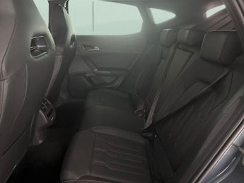 Cupra Formentor 1.4 eHybrid 12.8kWh VZ2 Plug-in DSG (245 ps) - LED - REVERSE CAM