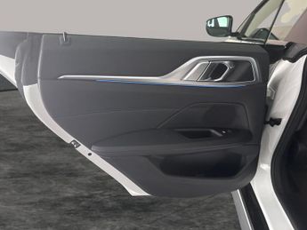 BMW i4 40 83.9kWh M Sport Gran Coupe eDrive (340 ps) - HEATED SEATS - N