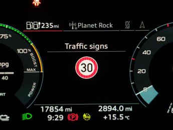 Audi Q3 1.4 TFSIe 45 Vorsprung Sportback Plug-in S Tronic 13kWh (245 ps)
