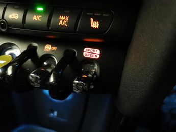 Mini Electric Hatch Cooper SE 32.6kWh Level 2 (184 ps) - PERFORMANCE CONTROL