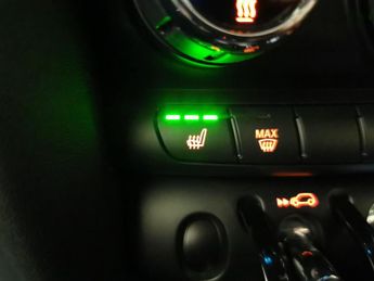 Mini Electric Hatch Cooper SE 32.6kWh Level 2 (184 ps) - PERFORMANCE CONTROL