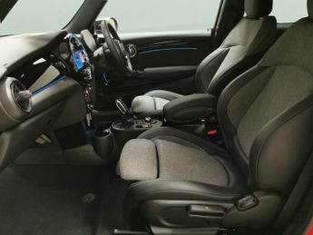 Mini Electric Hatch Cooper SE 32.6kWh Level 2 (184 ps) - PERFORMANCE CONTROL
