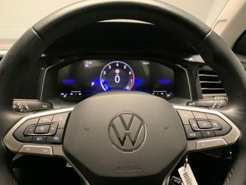 Volkswagen Polo 1.0 TSI Life DSG (95 ps) - PADDLE SHIFT - AIR CON - DAB