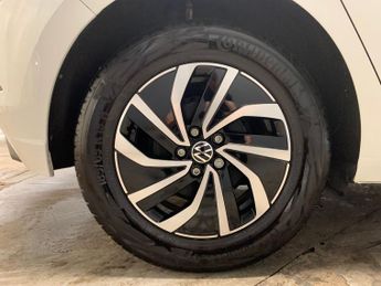 Volkswagen Polo 1.0 TSI Life DSG (95 ps) - PADDLE SHIFT - AIR CON - DAB