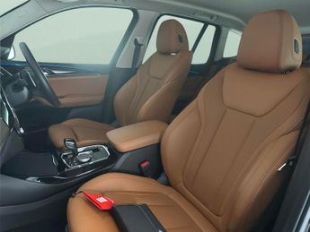 BMW X3 2.0 30e 12kWh xLine Plug-in xDrive (292 ps) - PARK ASSIST - REVE