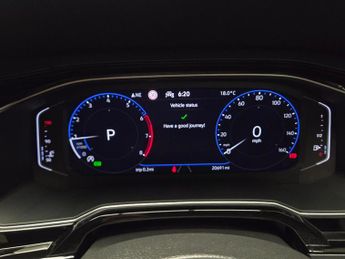 Volkswagen Polo 1.0 TSI R-Line DSG (95 ps) - DIGITAL DASH - PADDLE SHIFT - PARK 