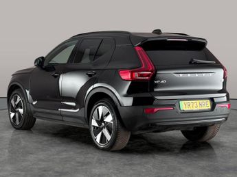 Volvo XC40 Recharge Twin 82kWh Core AWD (408 ps) - BLACK ROOF RAILS - PARK 