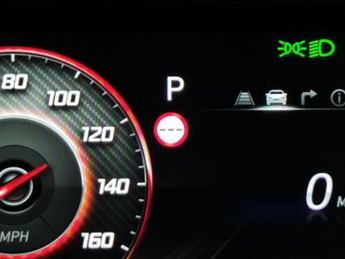 Hyundai Kona 64kWh Premium (10.5kW Charger) (204 ps) - KEYLESS ENTRY - LED - 