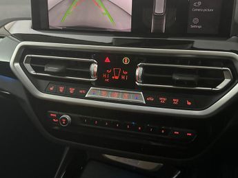 BMW X3 2.0 30e 12kWh xLine Plug-in xDrive (292 ps) - PARK ASSIST - REVE