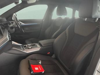 BMW i4 40 83.9kWh M Sport Gran Coupe eDrive (340 ps) - HEATED SEATS - N